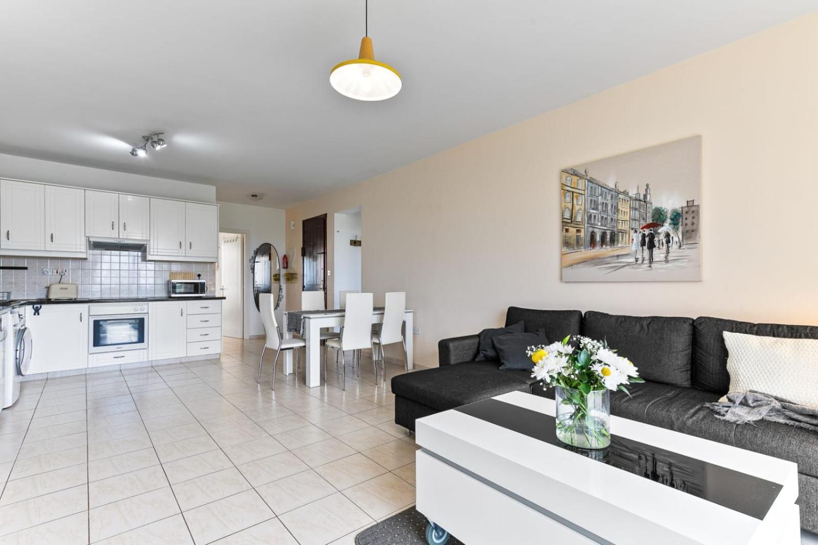 Sunny View - A Stunning Apartment With Private Rooftop パ フォス エクステリア 写真