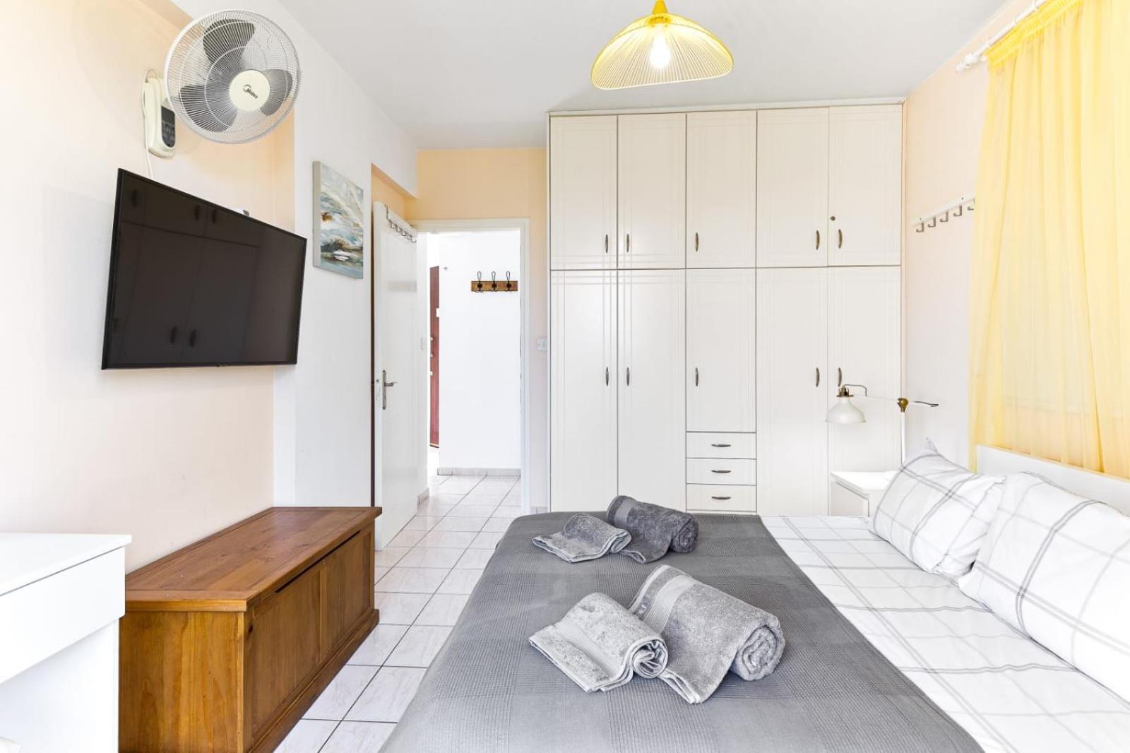 Sunny View - A Stunning Apartment With Private Rooftop パ フォス エクステリア 写真